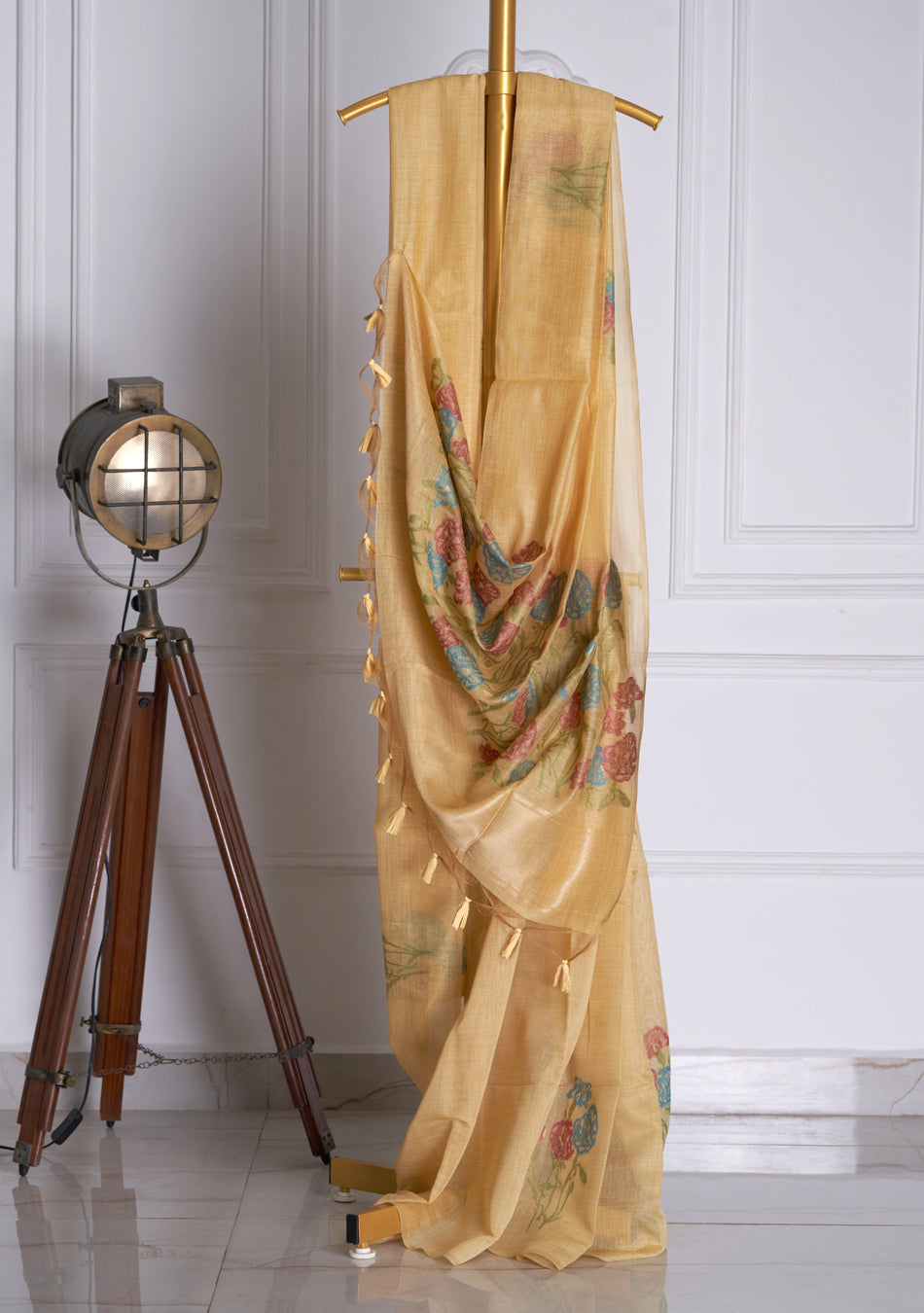 Phool Jamdani Saree