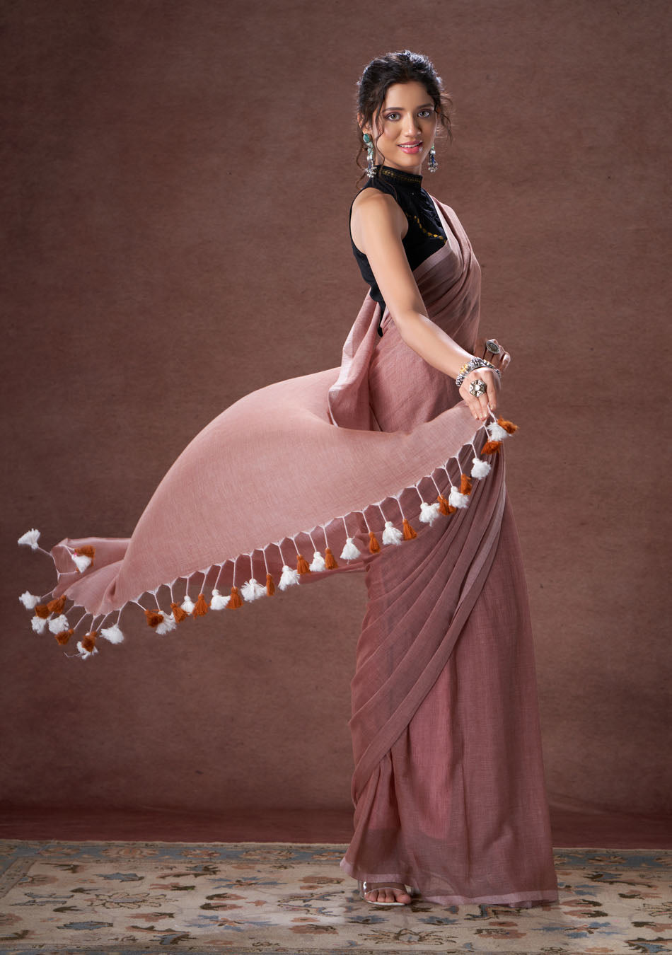 Mocha Mousse Saree