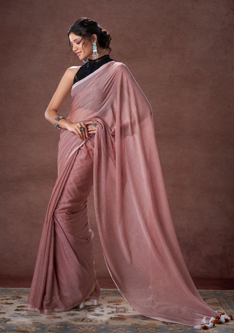 Mocha Mousse Saree