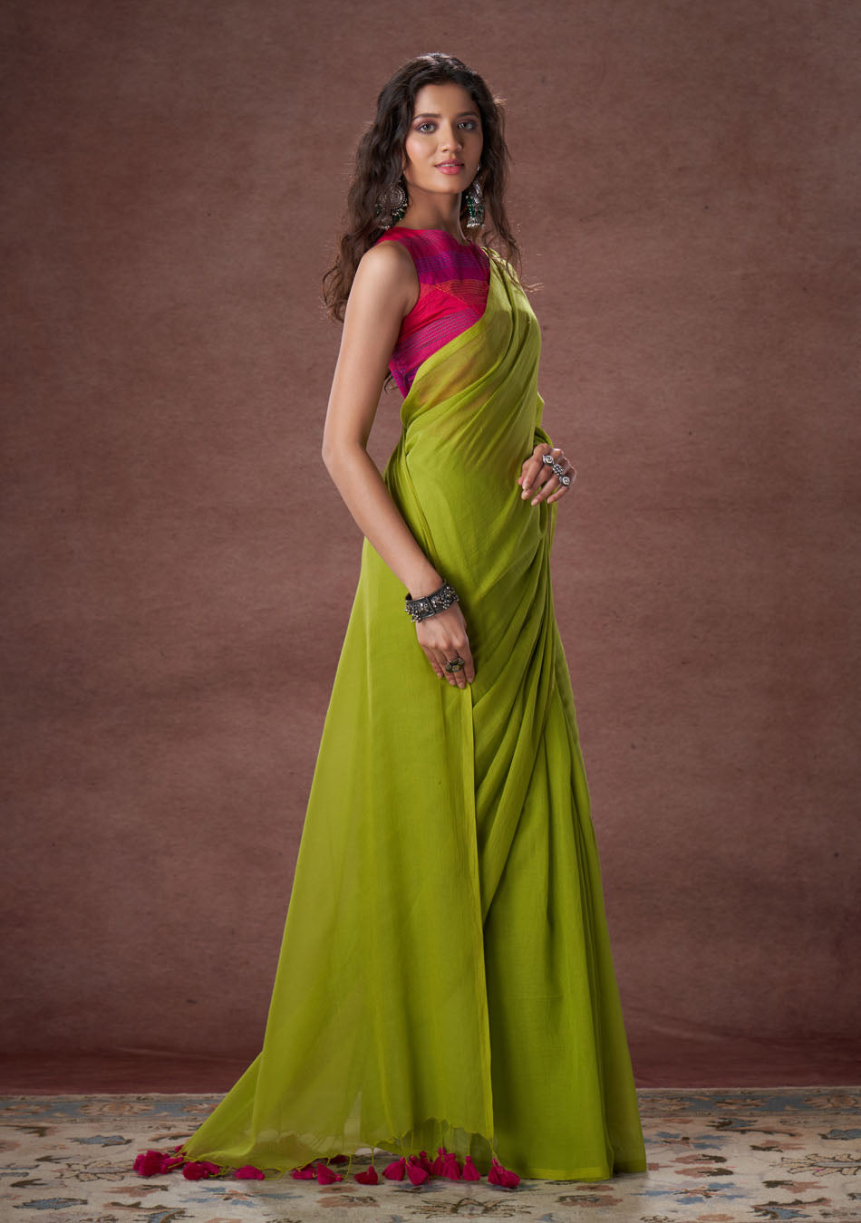 Avacado Mulmul Saree