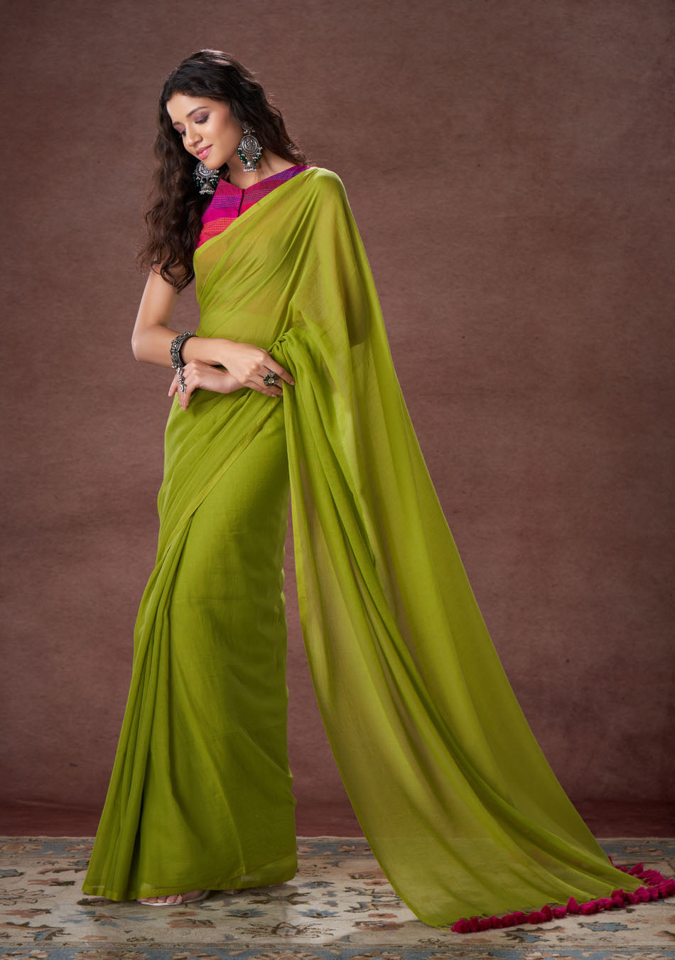 Avacado Mulmul Saree
