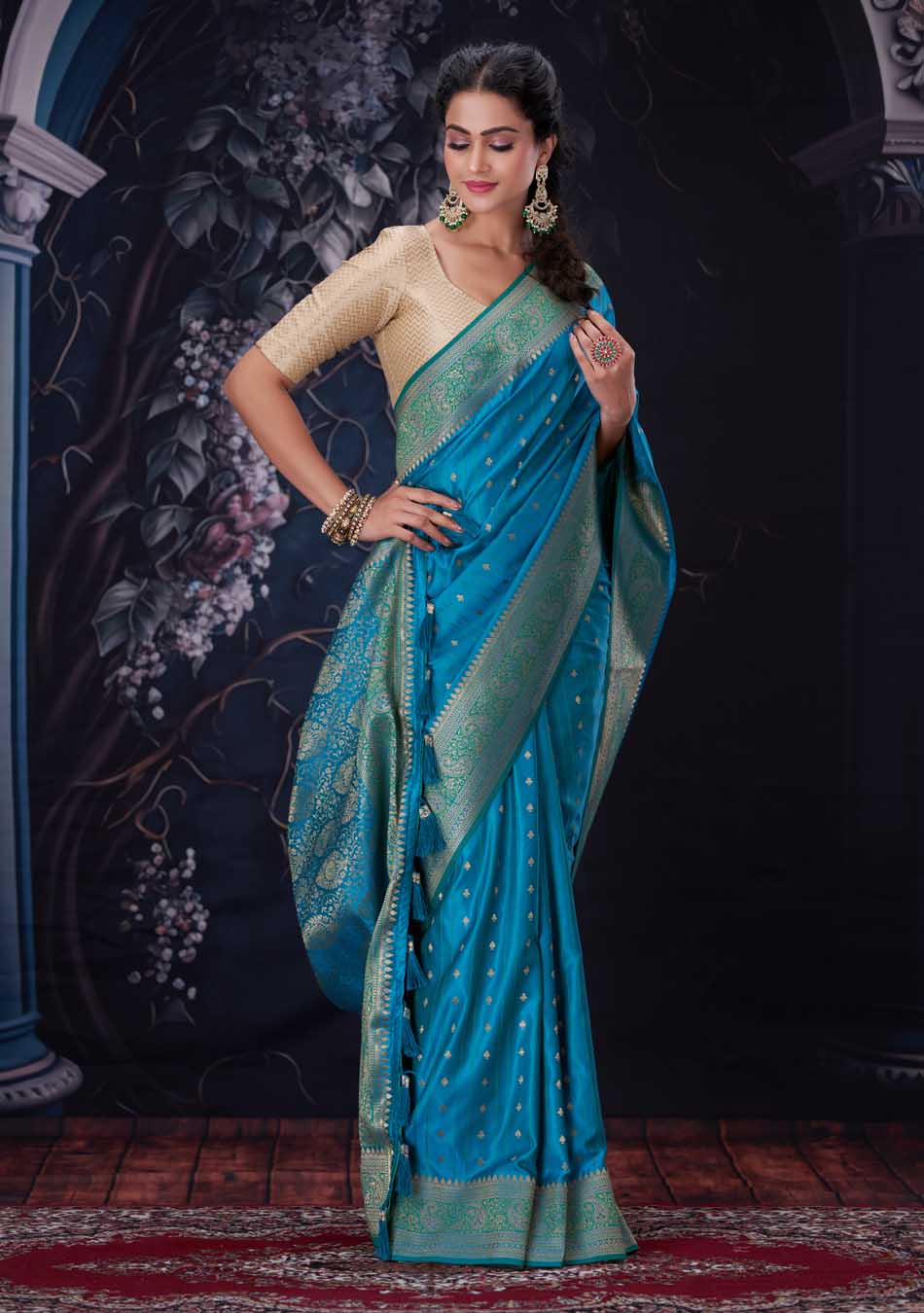 Morpankh Saree