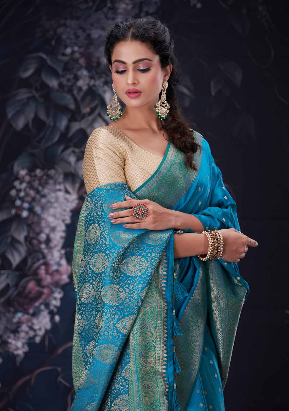 Morpankh Saree