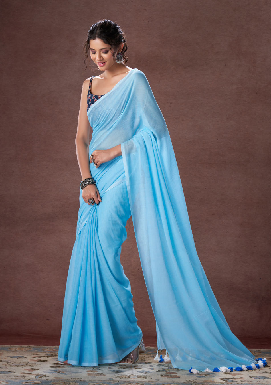 Aakakhi Mulmul Saree