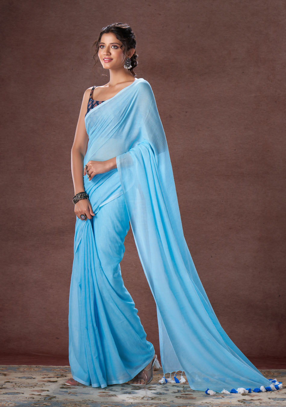 Aakakhi Mulmul Saree